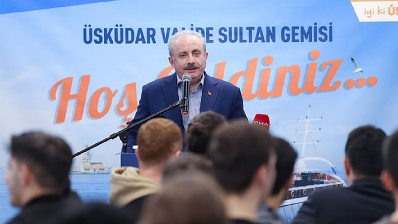 Şentop: Türkiye'nin geleceğine güvenmek gençlerin pusulası olmalı