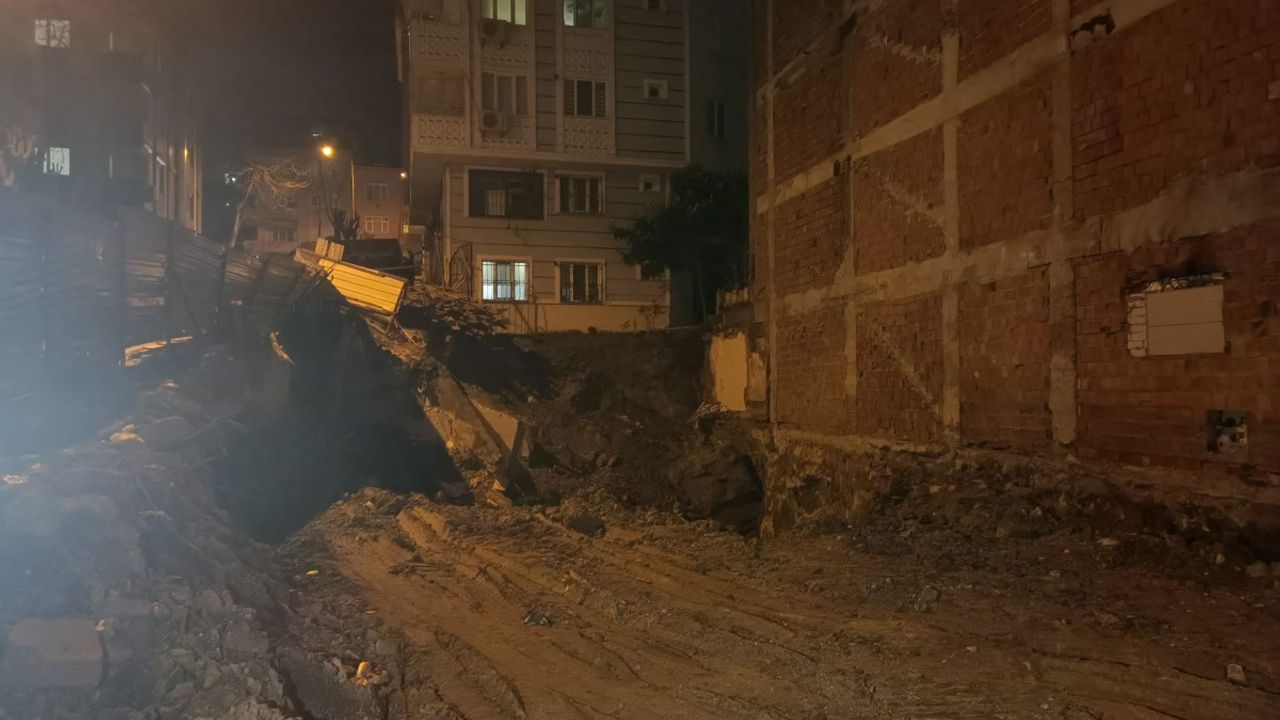 İstinat duvarı çöktü: İftar sofraları sokağa taşındı