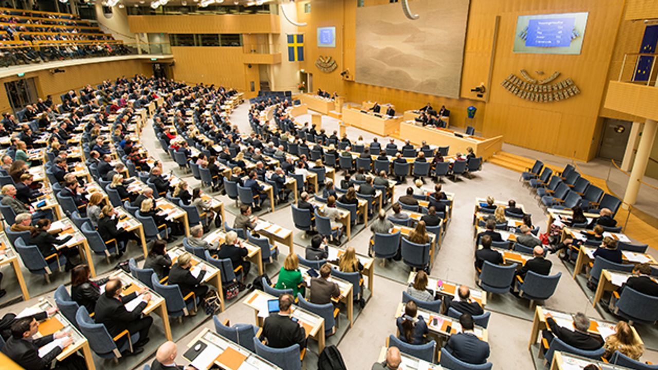  İsveç parlamentosundan NATO’ya katılıma onay