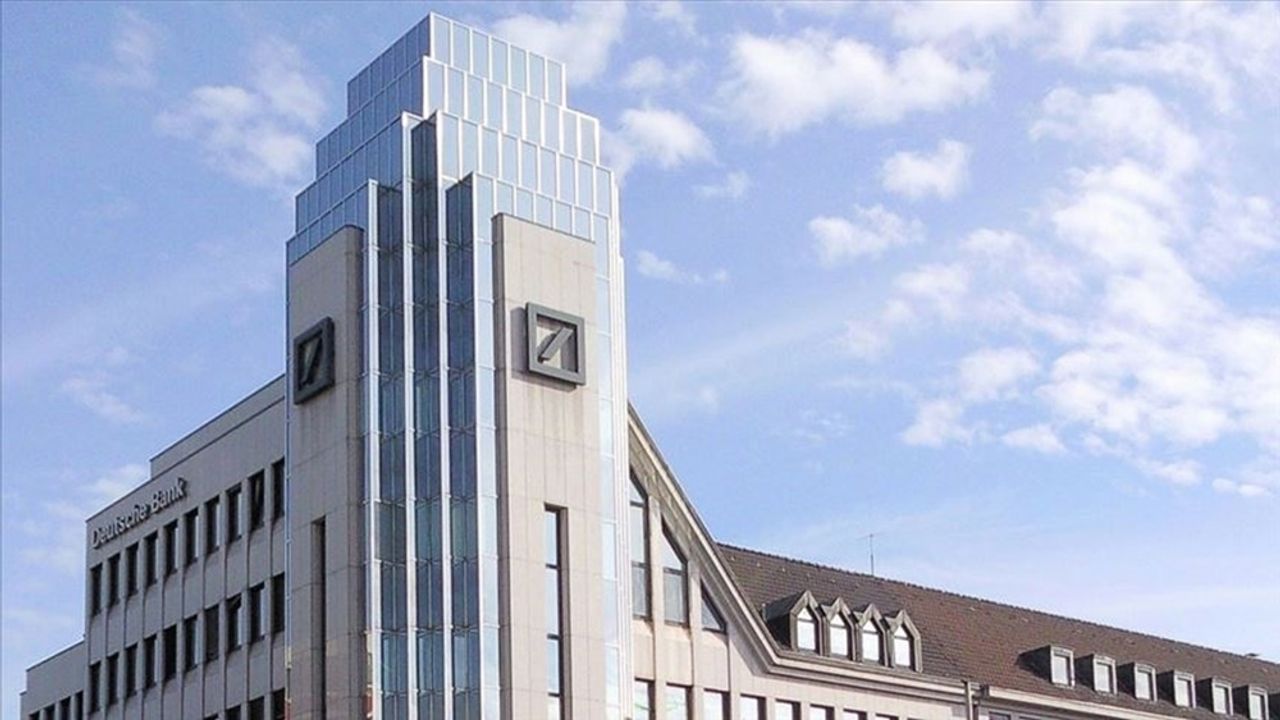 Deutsche Bank 2023 ilk çeyreğinde karını büyüttü