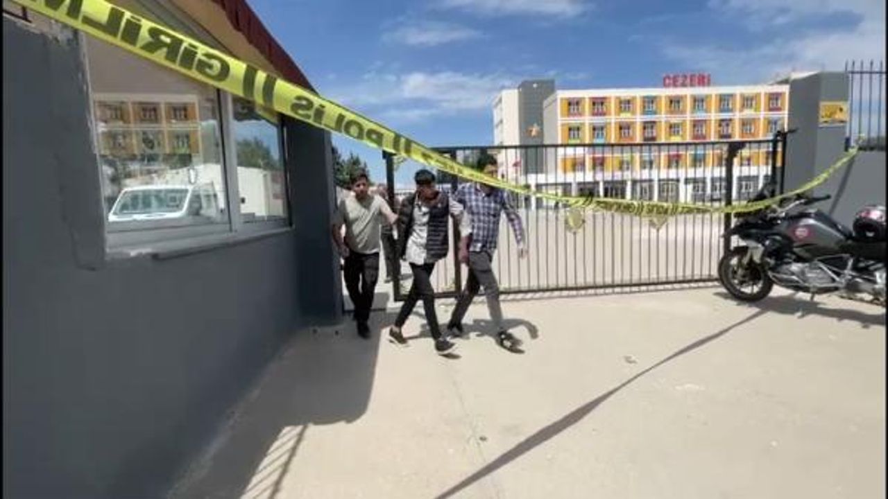 Şanlıurfa'da lise öğrencisi tüfekle liseyi bastı