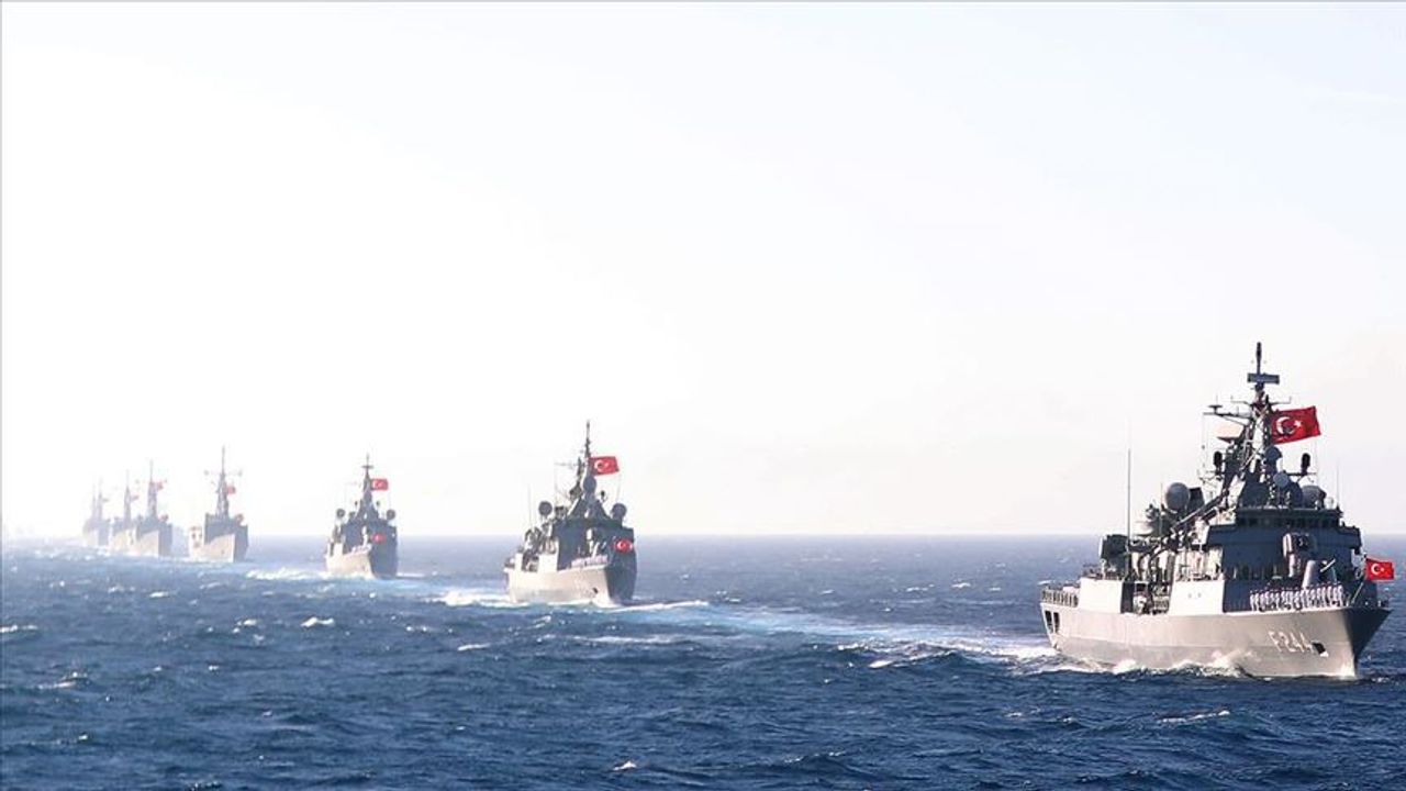 23 savaş gemisi, 23 Nisan'da, 23 limanı ziyaret edecek