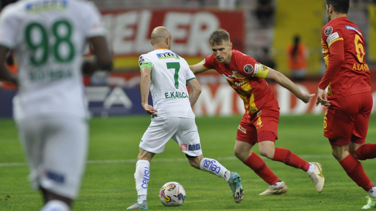 Alanyaspor Kayserispor'u 4-0 mağlup etti