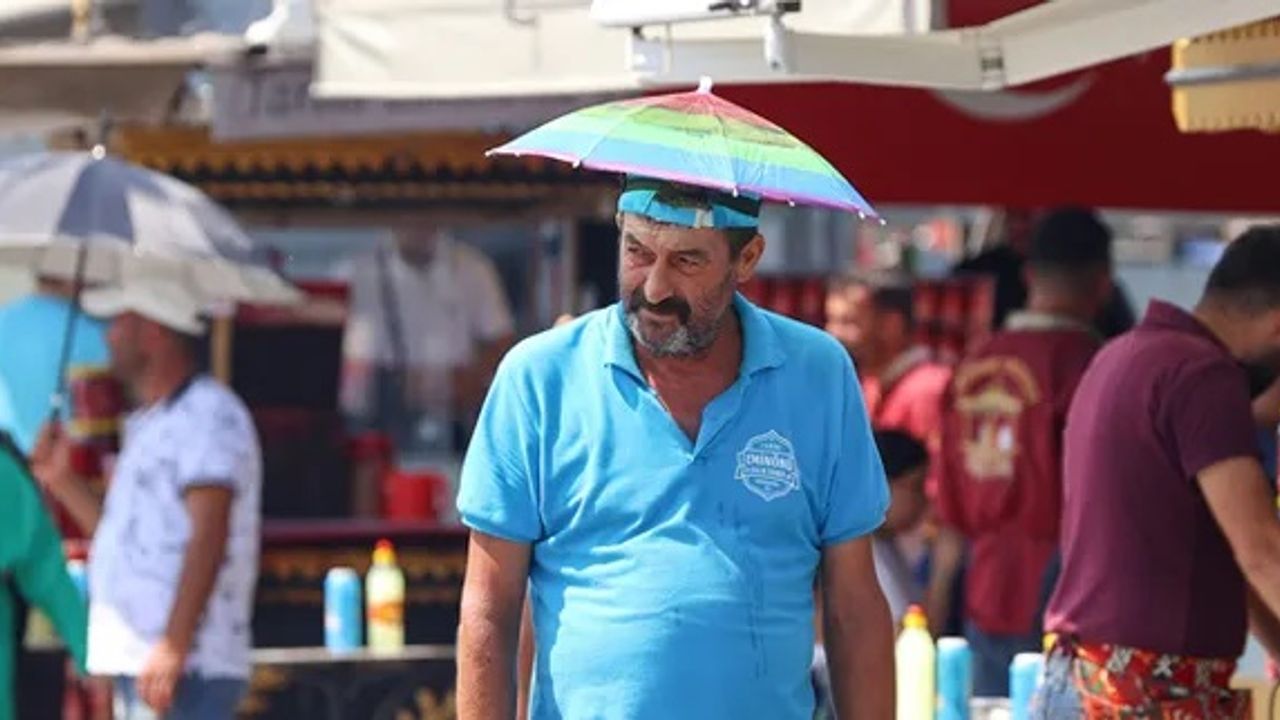 İstanbullulara kötü haber: Sıcaklıklar mevsim normallerin 10 derece üzerine çıkacak