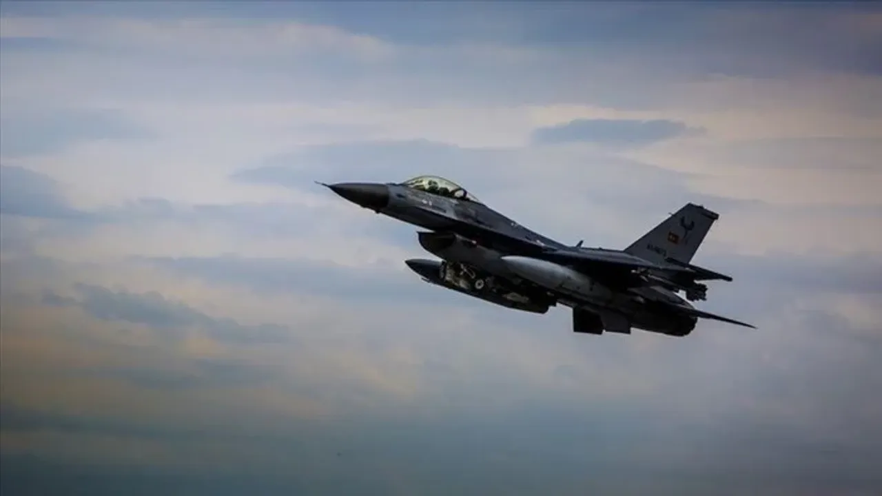 ABD'den Türkiye'ye F-16 tehdidi: Tedarik, İsveç'in NATO üyeliğine bağlı