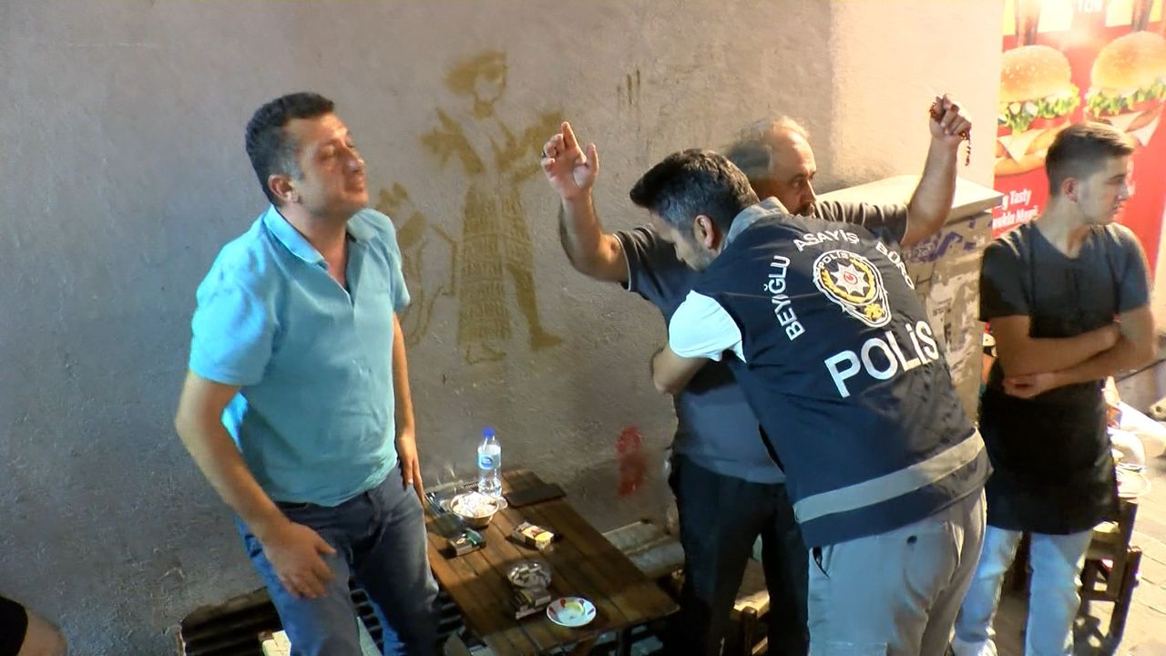 Beyoğlu’nda 200 polislik asayiş operasyonu 