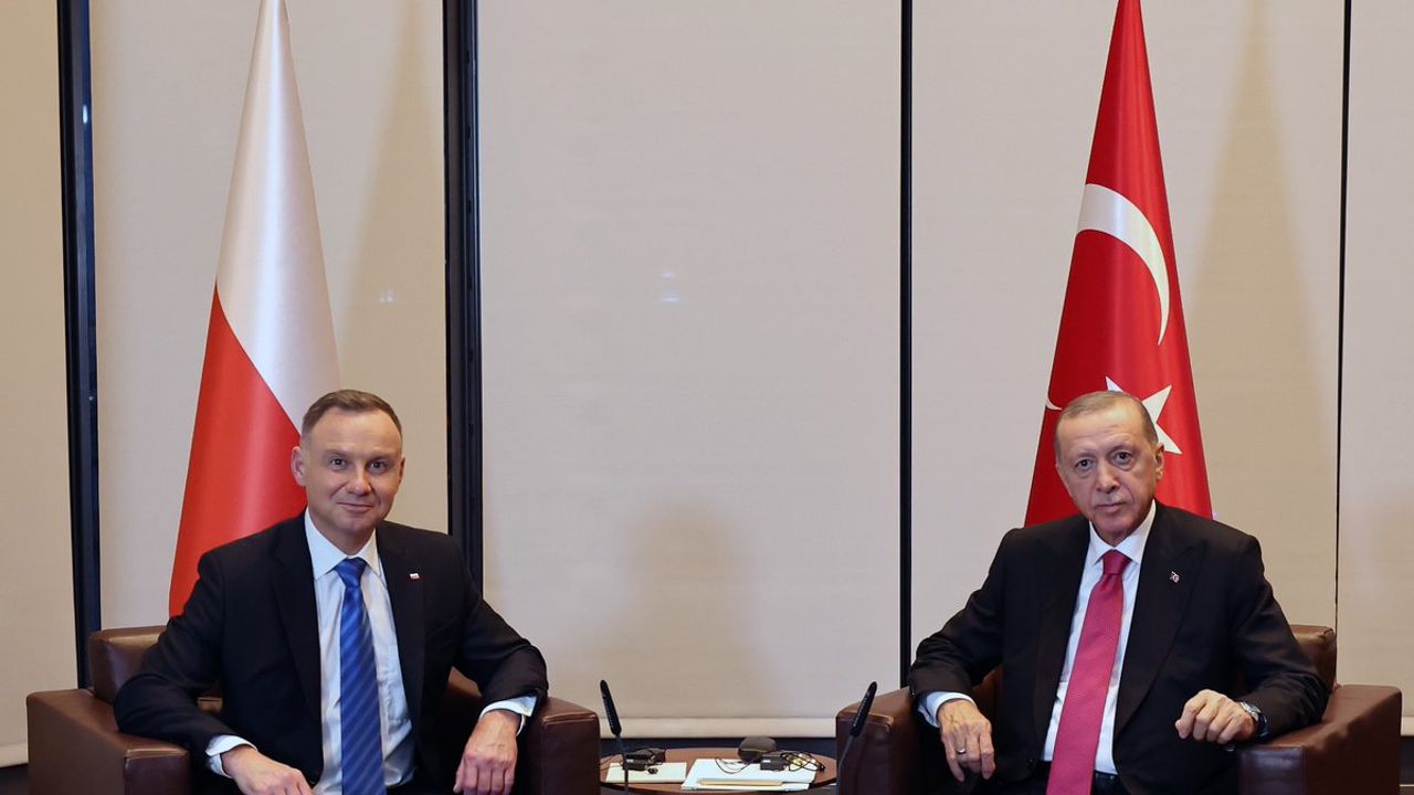 Cumhurbaşkanı Erdoğan ile Polonyalı mevkidaşı Duda görüştü