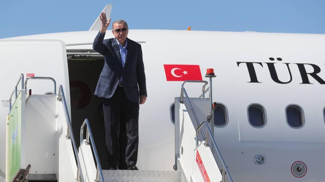 Cumhurbaşkanı Recep Tayyip Erdoğan yurda döndü
