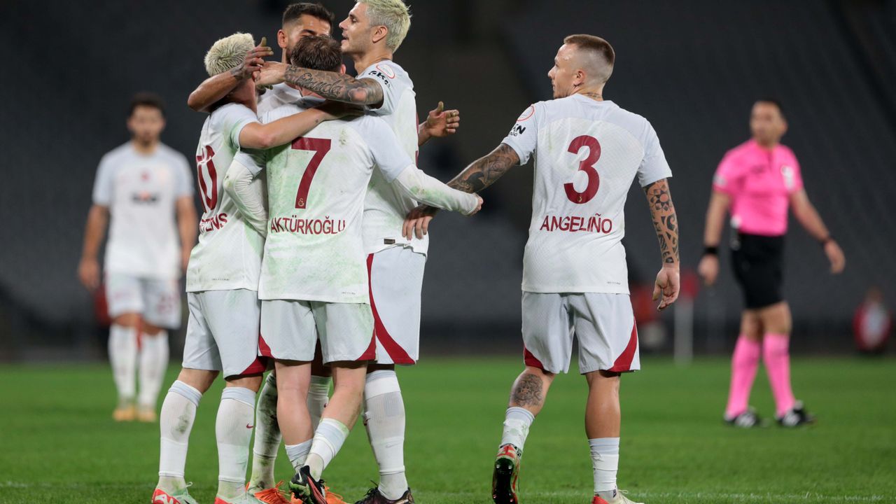 Galatasaray, deplasmanda 3 puanı tek golle aldı