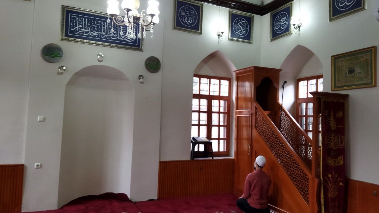 Kadı Hüsameddin Çamaşırcı Mustafa Efendi 18 Sekbanlar Camii