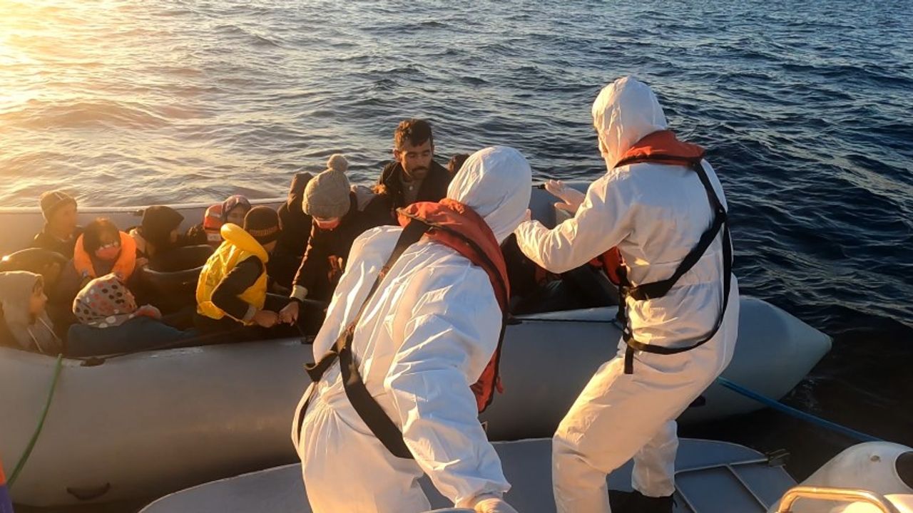 Kuzey Ege’de 72 düzensiz göçmen yakalandı