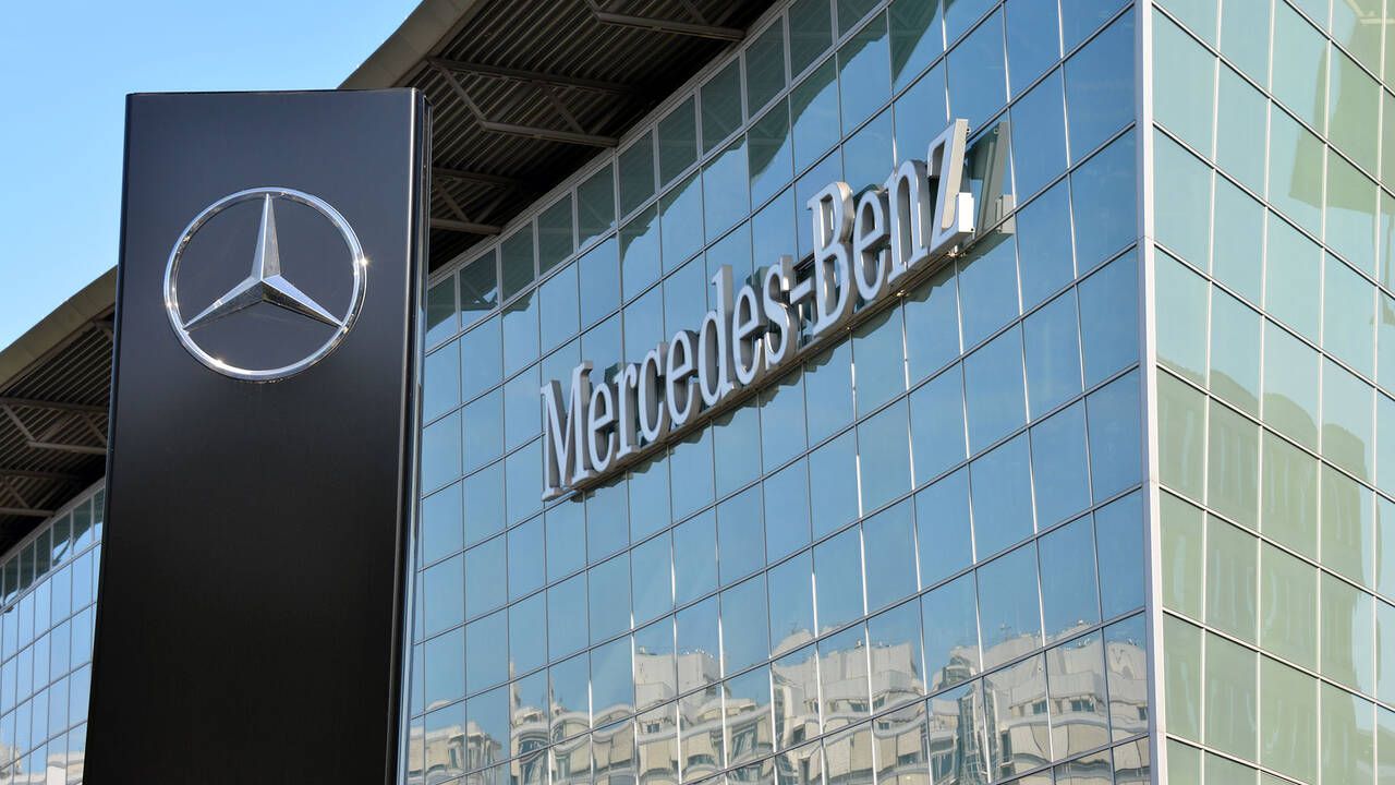 Mercedes tepkiler sonrası geri adım attı! Gazze'ye yardım kararı aldılar