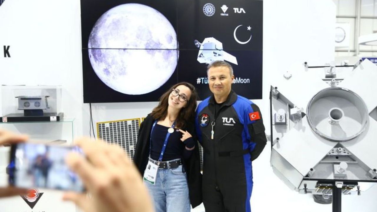 Türkiye’nin ilk astronotu Alper Gezeravcı uzaya çıkıyor 