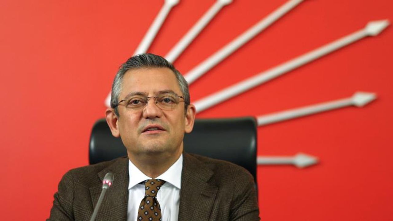 CHP lideri Özel'den İYİ Parti lideri Akşener'e "Eskişehir" yanıtı