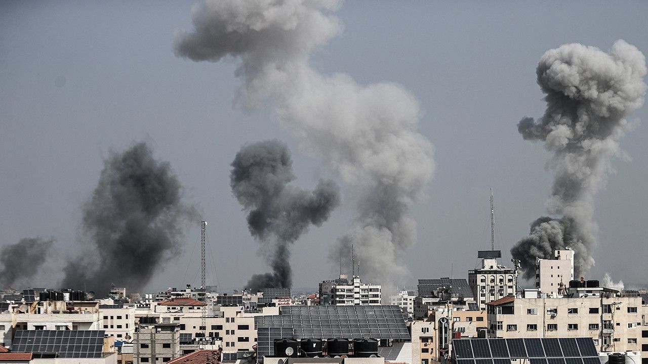 İsrail Savunma Bakanı yerli mühimmat üretimi için aralıksız çalışmalar yürüttüklerini söyledi