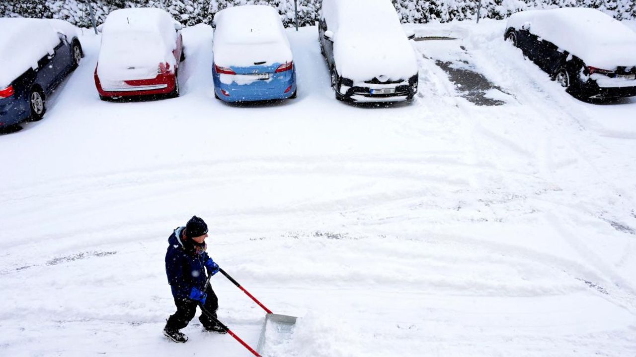 İsveç son 58 yılın en soğuk gününü yaşadı