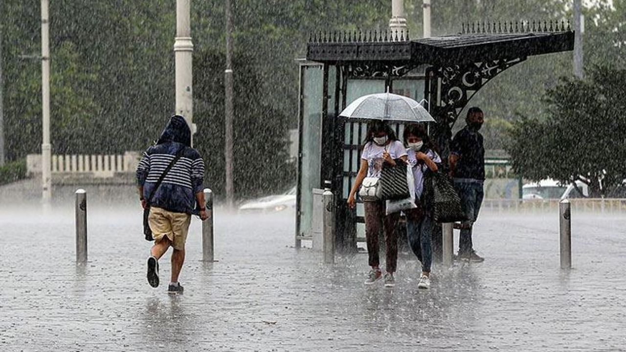 İstanbul için 'sel' uyarısı! Prof. Dr. Orhan Şen saat verdi: 100 kilogram yağış düşebilir