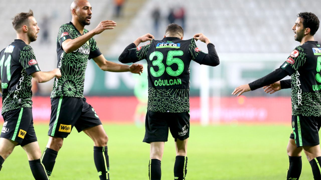 Konyaspor uzatmalarda Göztepe'yi 2-1 yendi