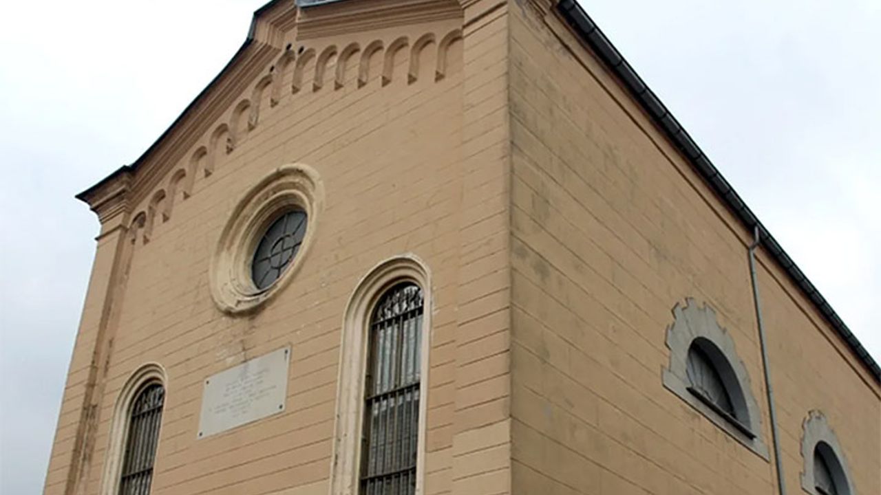 Sarıyer Santa Maria Kilisesi'nde kar maskeli saldırı! 1 ölü