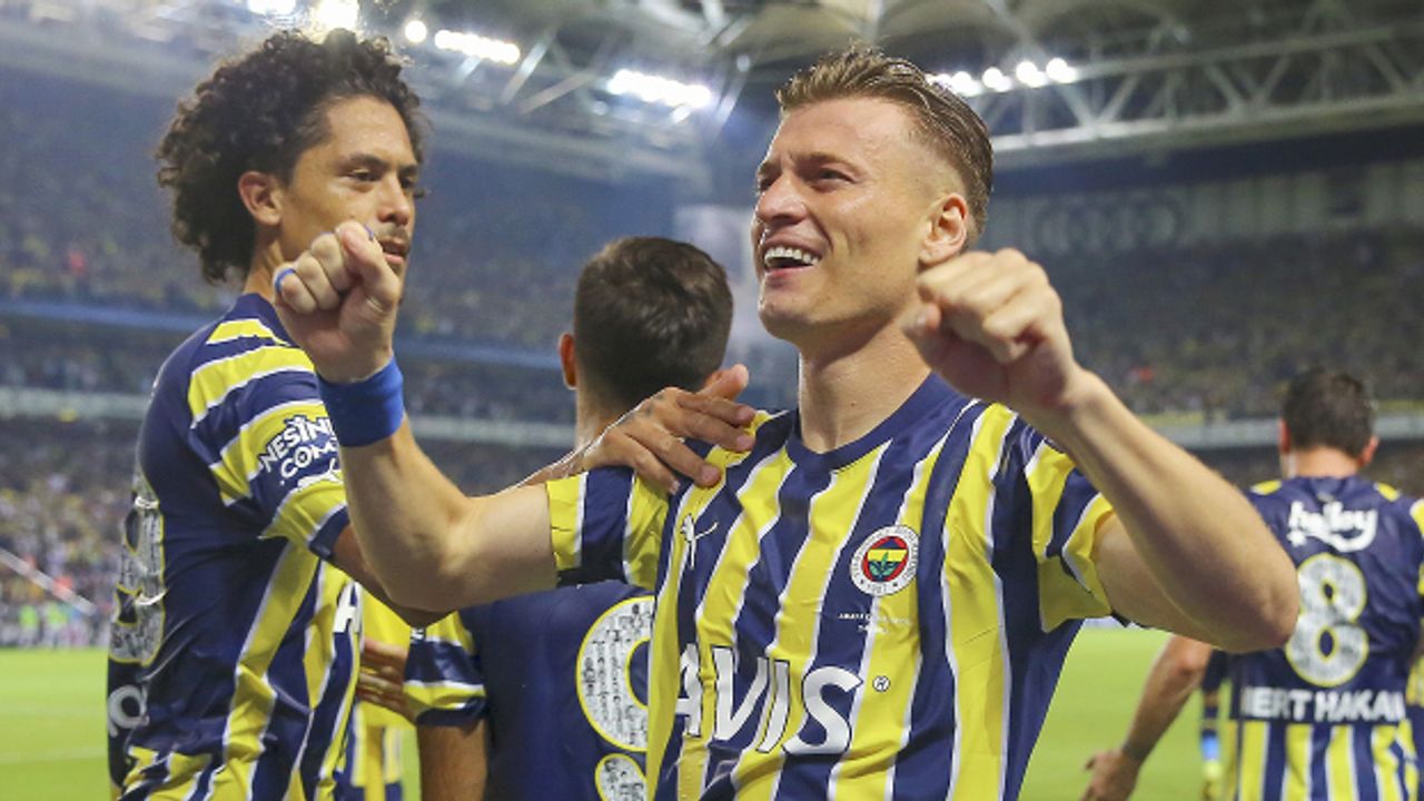 Suudilerden transfer duyurusu: Eski Fenerbahçeli yıldız Trabzonspor'un yolunda!
