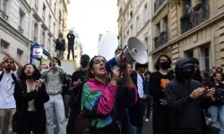 Fransa'da genel grevlerin 10.'su düzenleniyor