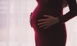 Geç evlilik yapan kadınlarda doğurganlık azalıyor