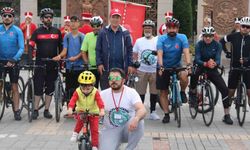 Dünya Bisiklet Günü'nde şehit ve gaziler için pedal çevirdiler
