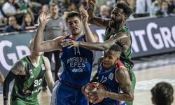 Efes Darüşşafaka'yı yenip yarı finale yükseldi