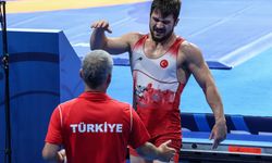 Dünya Güreş Şampiyonası'nda Ali Cengiz, adını finale yazdırdı!