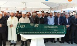 Cumhurbaşkanı Erdoğan'ın kuzeni Mehmet Mutlu, cenaze töreninin ardından son yolculuğuna uğurlandı