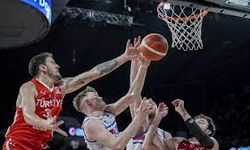FIBA EuroBasket 2025 Elemeleri: Türkiye: 76 - İzlanda: 75