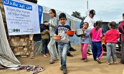 İHH, Gazze'de en çok yemek dağıtımı yapan kuruluşlar arasına girdi