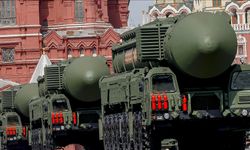 Rusya Putin’in nükleer tehdidinden sonra füze test etti