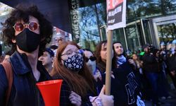 ABD'de üniversite öğrencileri Filistin'e destek için ayakta