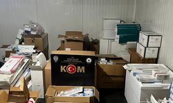 Hastaneye ait medikal malzemeleri satan şahıslar tutuklandı