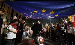 AB, Gürcistan'ı yine uyardı: 'Avrupa Birliği yolunda olumsuz etki yaratacak'