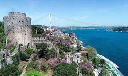 İstanbul'da sıcak havadan bunalanlar sahil ve parklara akın etti