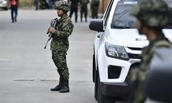 Kolombiya Ordusu milyonlarca mermi el bombası ve füzeyi kaybetti