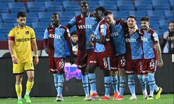 Trabzonspor sahasında İstanbulspor'u üçledi