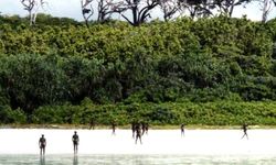 Yaklaşan herkesi öldürüyorlar işte dünyanın en izole kabilesi Sentinelese