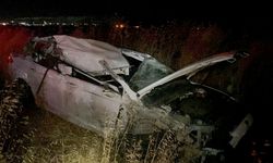 Ehliyetsiz sürücü idaresindeki araç ile traktörün çarpıştığı kazada 1 kişi öldü