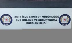 Kocaeli'de sahte altınla kuyumcuları dolandıran 2 zanlı yakalandı