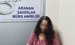 Bursa polisi 8 yıldır aranan kadın hırsızı markette yakaladı!