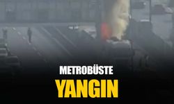 İstanbul'da metrobüste yangın çıktı