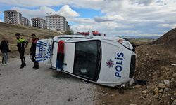 Çorum'da kovalamaca sırasında devrilen polis aracındaki 2 polis yaralandı