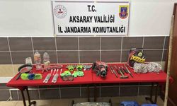 Defineciler kazı yaparken Aksaray jandarmasına yakalandı