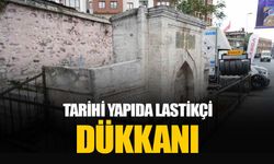 Eyüpsultan’da turizme değil de lastik sektörüne hizmet veren işletmenin tarihi binadaki tabelası söküldü