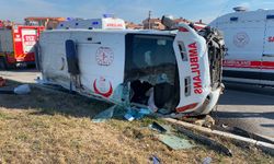 Edirne'de ambulans kaza yaptı: 7 yaralı