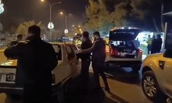 Polis uygulamasında uyuşturucu ve silah ele yakalandı