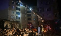 Sinop'ta apartmanın çatısında yangın çıktı